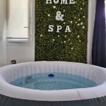 Jacuzzi Maison Appartamento Parigi